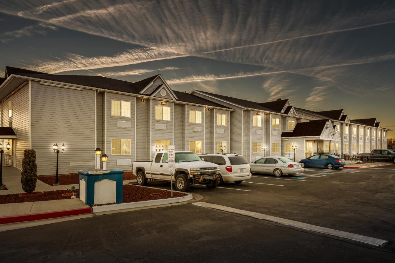 Quality Inn & Suites Near Nas Fallon Zewnętrze zdjęcie