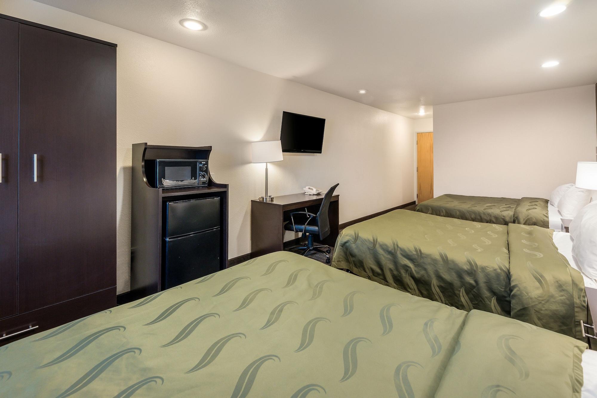 Quality Inn & Suites Near Nas Fallon Zewnętrze zdjęcie