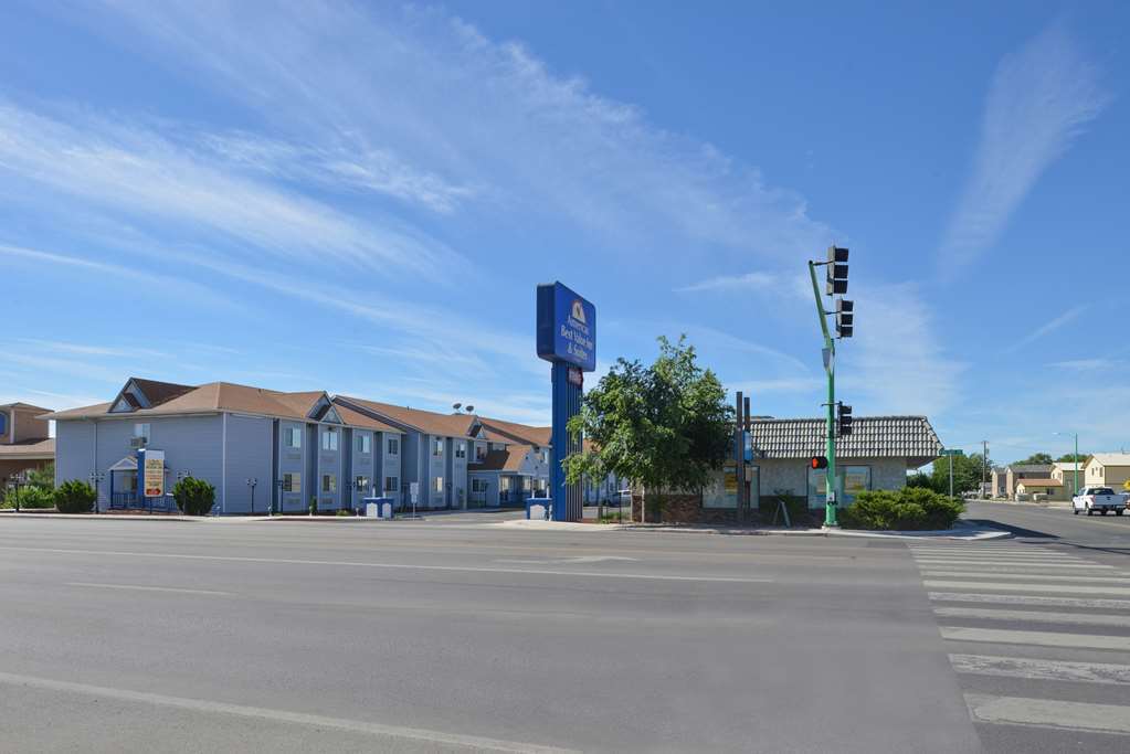 Quality Inn & Suites Near Nas Fallon Zewnętrze zdjęcie