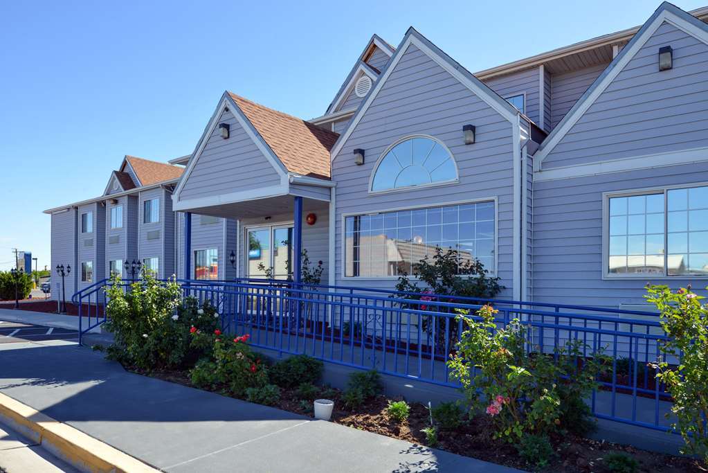 Quality Inn & Suites Near Nas Fallon Zewnętrze zdjęcie