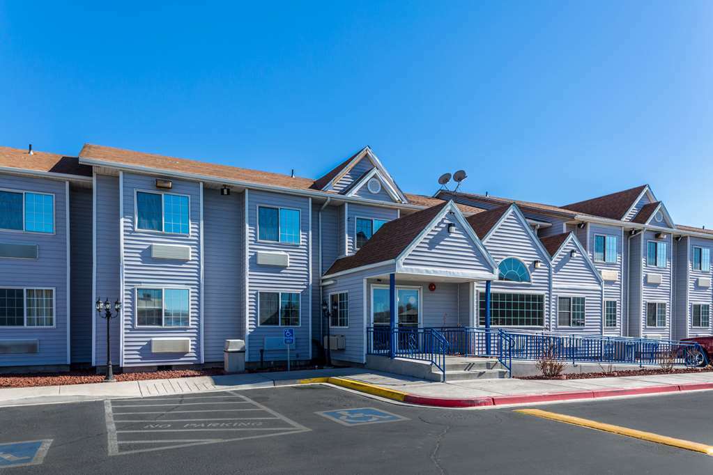 Quality Inn & Suites Near Nas Fallon Zewnętrze zdjęcie